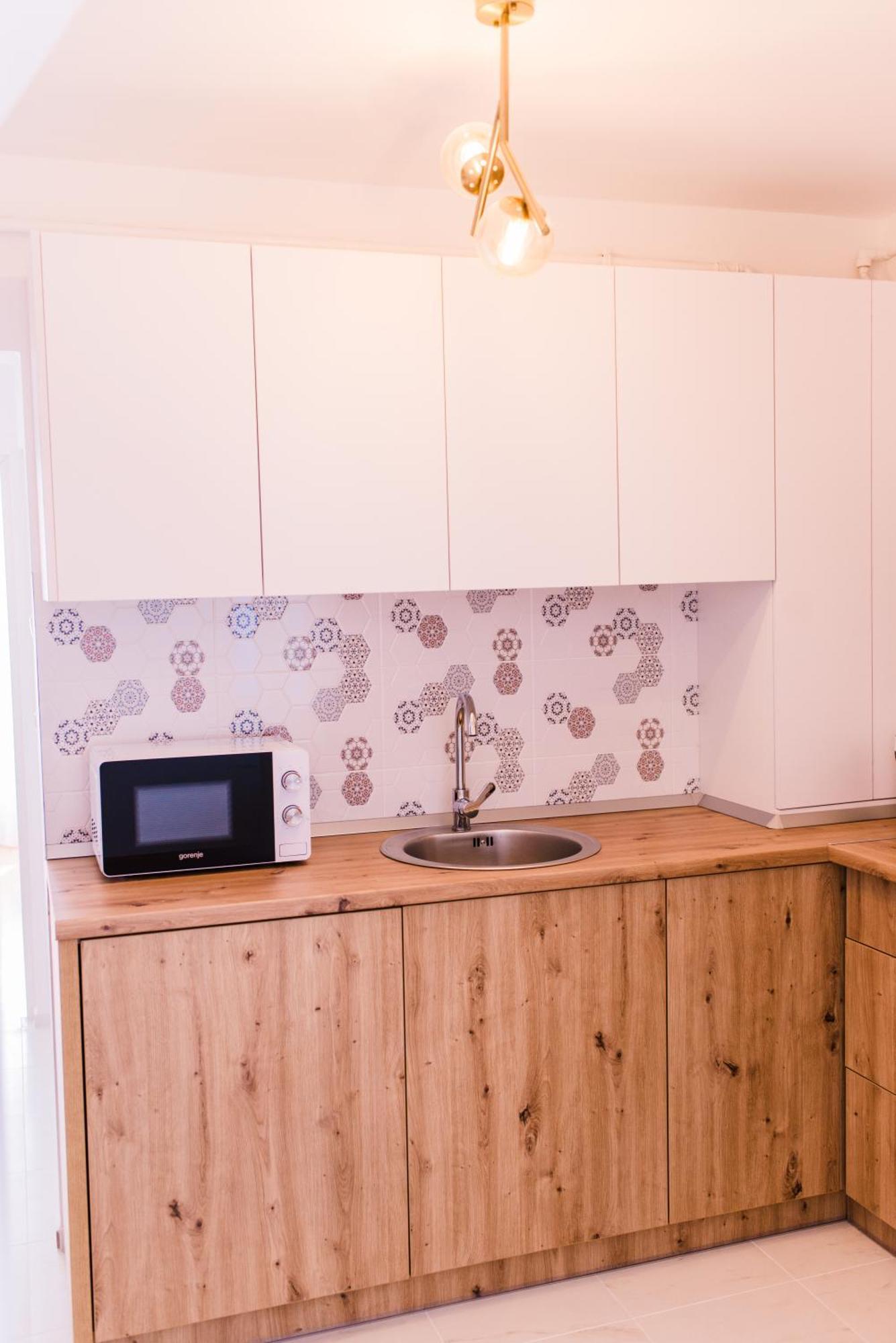 Riverside White Apartment Сату Маре Екстериор снимка
